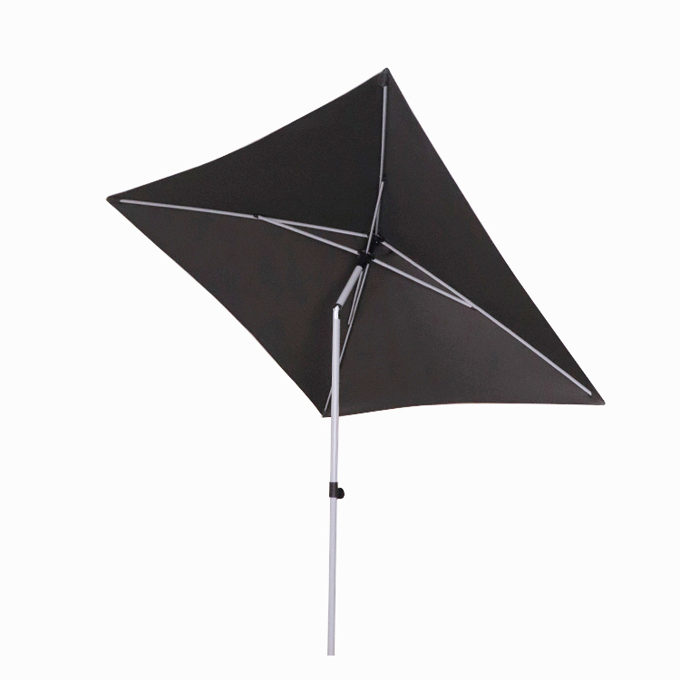 6,5 'x 6,5' Patio Market Umbrella