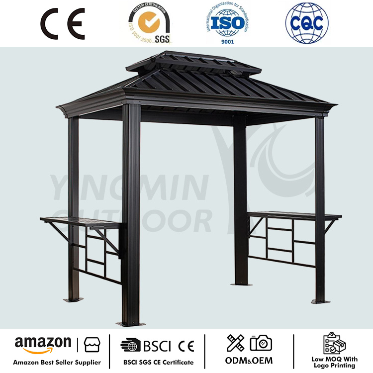 Gazebo de churrasco ao ar livre